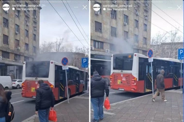 ZAPALIO SE AUTOBUS KOD HOTELA "MOSKVA": Kulja dim u centru grada
