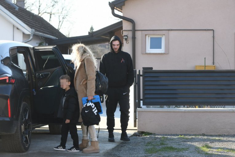 Aleksandra Prijović sa sinom Aleksandrom