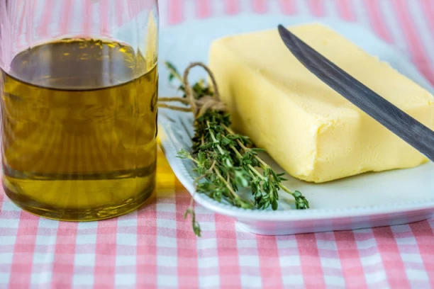 ŠTA MANJE GOJI, ULJE ILI MASLAC? Svi smo bili u zabludi, REZULTATI će vas iznenaditi!