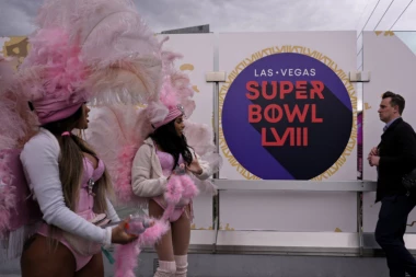 OBORENI SVI REKORDI! Od sletanja na Mesec '69 - ovogodišnji Superboul najgledaniji TV program u SAD!