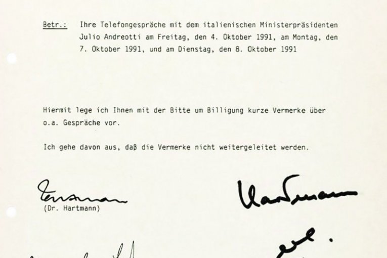 ARHIVA HELMUTA KOLA OTKRILA GLAVNE AKTERE CEPANJA JUGOSLAVIJE