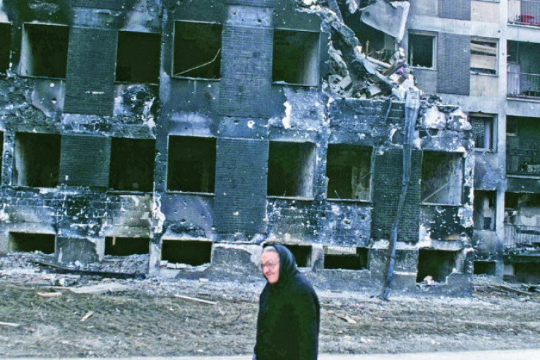 ARHIVA HELMUTA KOLA OTKRILA GLAVNE AKTERE CEPANJA JUGOSLAVIJE