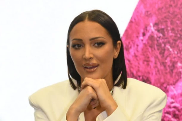 ALEKSANDRA PRIJOVIĆ POZVALA GRADONAČELNIKA ZADRA NA SVOJ KONCERT: Progovorila o zabrani, pa uputila žestoku poruku!