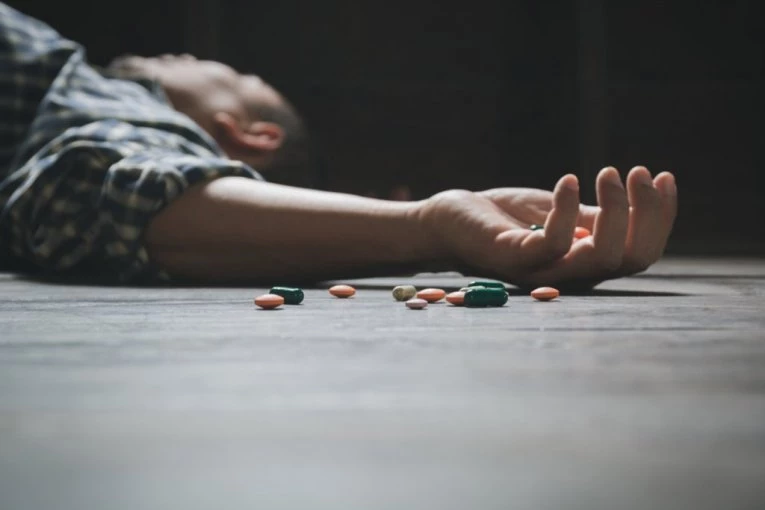 DAO MUŠKARCU OTROV, ON BRZO PREMINUO! Privedena jedna osoba, istraga je u toku!