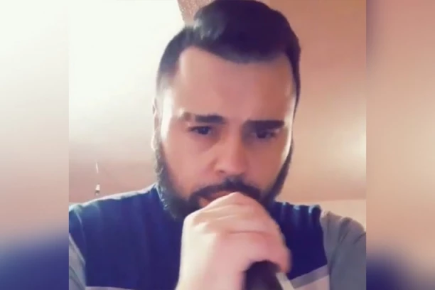 PITALI BOŠNJAKA ’AJD OTPEVAJ NEŠTO ZA BRAĆU SRBE! On otpevao, a snimak postao VIRALAN - Evo razloga! (VIDEO)