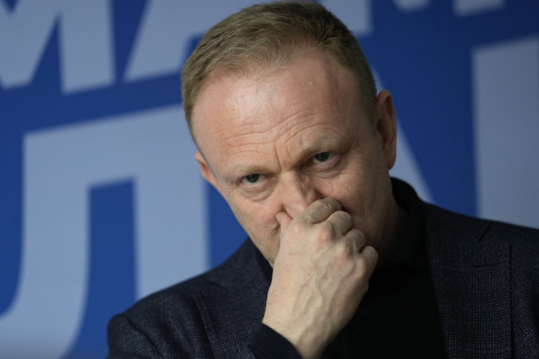 JOŠ JEDNOM PRIZNAO! Srbija propadala, on punio džepove! Đilas: Moje firme su prihodovale 619 miliona evra!