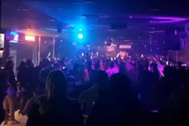 KONOBARICA ZAPALILA GOSTE ALKOHOLOM U KLUBU! Vlasnica Gordana privedena, šta se zaista desilo?