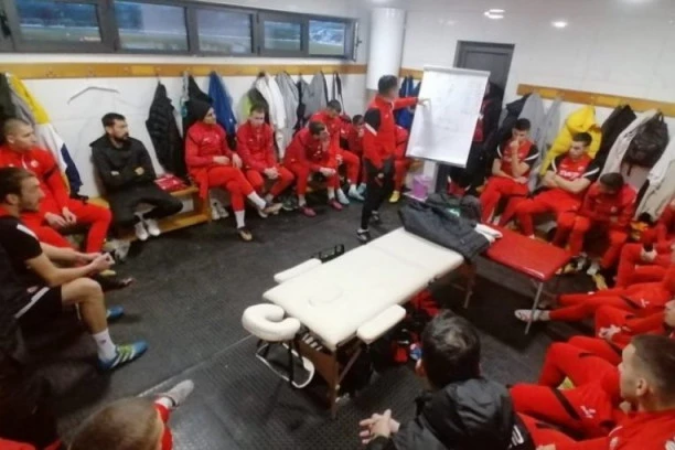 OPSTANAK SE VIDI SA APENINA: Vrelo Sport krenulo put Italije - tri međunarodne provere uoči nastavka borbe za bodove!