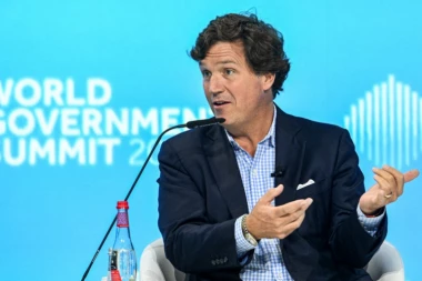 PROCURILI SNIMCI KARLSONA, BIO JE NEOPREZAN SA MIKROFONOM: Nakon intervjua sa Putinom, nastao je SKANDAL!