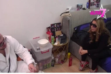 AKO TI SE NE SVIĐAM, TI PIČI DALJE! Janjuš očitao bukvicu Aneli! Poljuljao se odnos učesnika Elite! Sukob sve više eskalira! (FOTO)