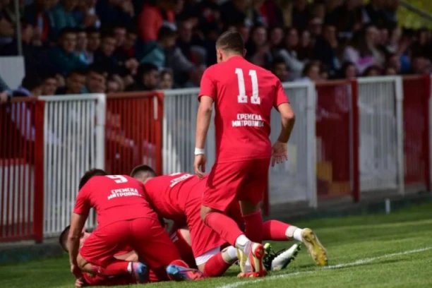 "ADMIRALBET ARENA" JE NEOSVOJIVA TVRĐAVA: Radnički srušio lidera - dva gola dovoljna za trijumf!