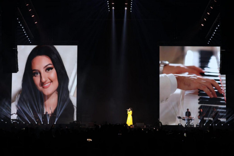 Dragana Mirković koncert u Areni 2