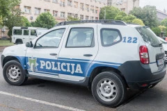 KAVČANINU OTELI 100.000 EVRA USRED KOTORA! Amerikanci i Britanac uhapšeni posle oružane pljačke u Crnoj Gori!