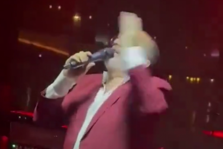 Toni Cetinski pao tokom nastupa