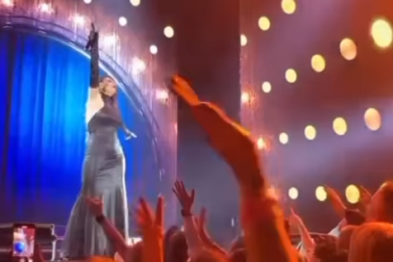 Selma Bajrami Instagram