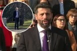 NESTOROVIĆ IZ PRIKRAJKA PRATIO OBRAĆANJE ŠAPIĆA! Neobična scena pred konstitutivnu sednicu! (VIDEO)