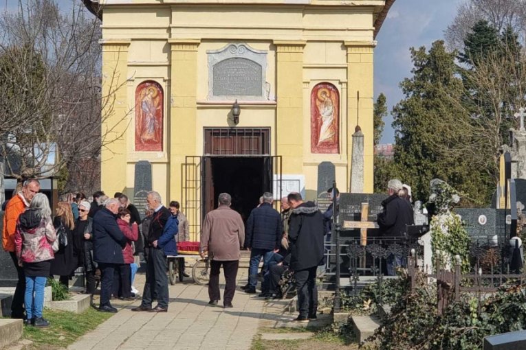 Sahrana Milovana Glogovca