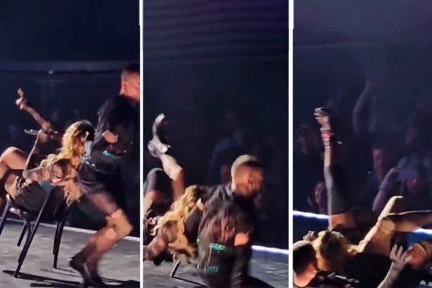 PEVAČICA SE PROSULA KAO SVEĆA NA KONCERTU: Snimak stašnog pada preplavio društvene mreže! (VIDEO)