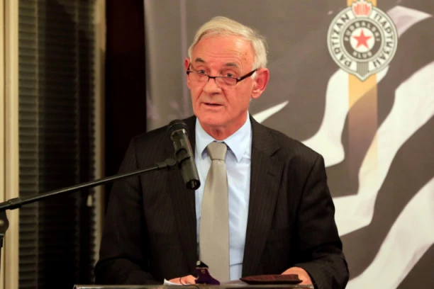 PARTIZAN SE OPROSTIO OD RAŠE BABIĆA! Nećete VEROVATI ko je još dao ČITULJU bivšem funkcioneru crno-belih!