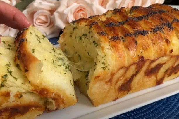 OVO JE TOLIKO DOBRO DA ĆETE SPREMATI DVA PUTA NEDELJNO: Recept koji je NADMAŠIO sve pripreme TESTA, toliko je ukusno!