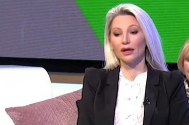 "DOKTORKA MI JE REKLA DA NEMA LEKA": Jelena Jovičić progovorila o saznanju da boluje od autoimunog oboljenja, tada joj se promenio život