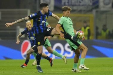 JOVANOVIĆ "POGURAO" PSV DO REMIJA: Inter slavi Arnautovića i ide u Madrid sa golom prednosti!