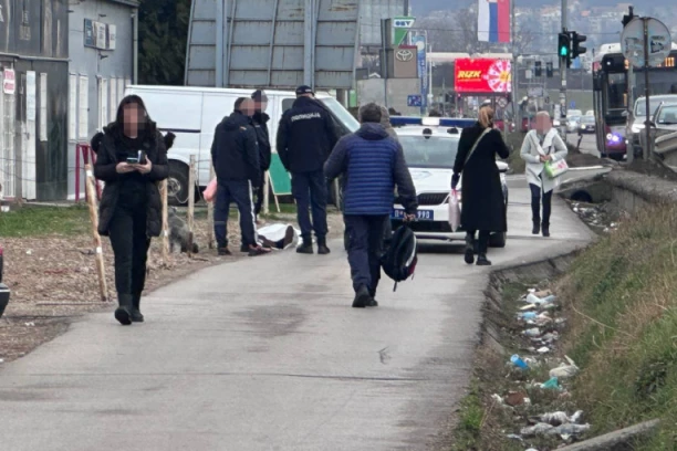 UŽAS I JEZA NA ZRENJANINSKOM PUTU! Leš leži nasred ulice! (FOTO)