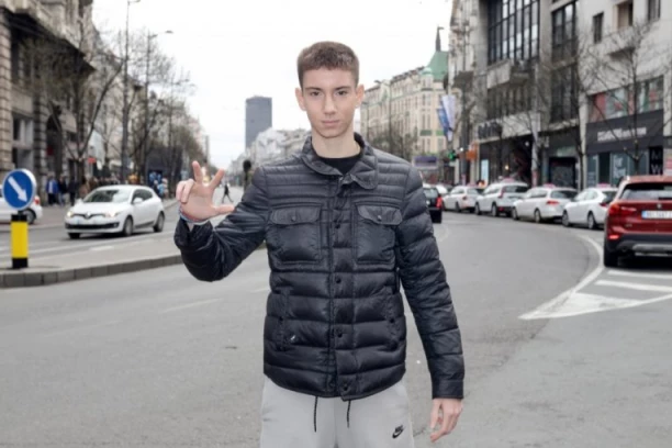 ANDRIJA KOSTIĆ JE ČUDO OD DETETA! Voziću bolid 260 KM/H, ko ima strah, ne može do uspeha!