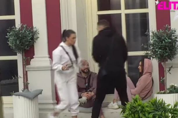 ANITA OPET DIVLJA: Saznala šta je Anđelo radio sa PEVAČICAMA, pa napravila KARAMBOL!