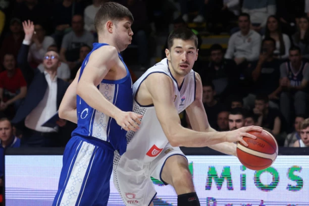 TAKO IGRAJU VICEŠAMPIONI SVETA! Srbija se MUČILA, pa GAŽENJEM Finske krenula ka Evrobasketu!