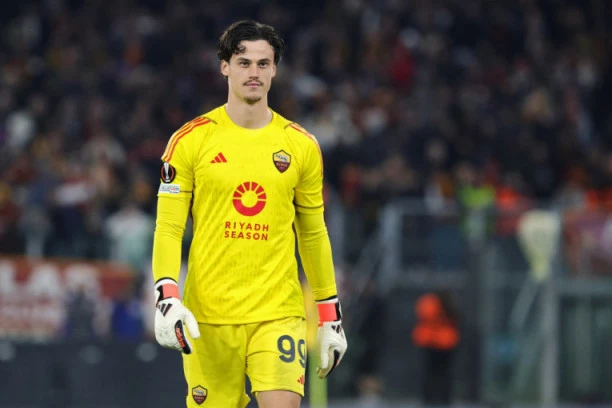 ODBEGLI SRPSKI SIN BRILJIRA NA GOLU! Ni 27 ŠUTEVA ga nije SAVLADALO!