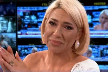 "DANAS BI BIO TVOJ ROĐENDAN"! Jovana Jeremić ZAPLAKALA ZBOG SVEKRVE, javno se slomila na komade!