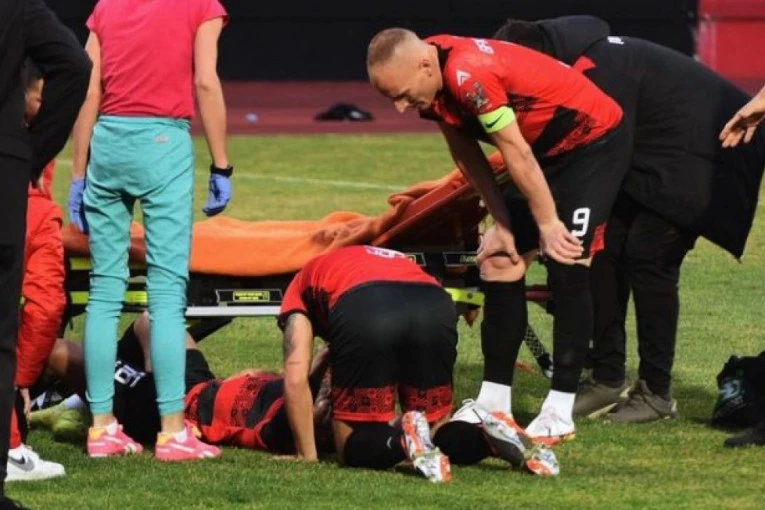 PAD UŽIČKE REPUBLIKE: "Gatovci" se gostili na Đetinji - poraz "era" u senci teške povrede južnoafričkog fudbalera!