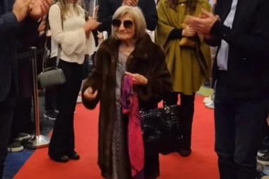 OZDRAVI ČIM DOĐE NA SET: Ovo je tajna dugovečnosti velike Mire Banjac!