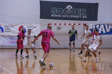 KRAJEM MARTA SPEKTAKL U FINALU U RAKOVICI: SO JKP BVK i GSP Beograd u  bici za trofej Soccer Zlatnog Kupa