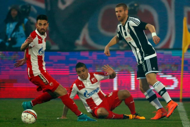 "KAJEM SE ŠTO SAM IGRAO U ZVEZDI" Miljenik delija ŠOKIRAO izjavom: Bilo mi je krivo, da sam znao, NIKAD TO NE BIH URADIO!