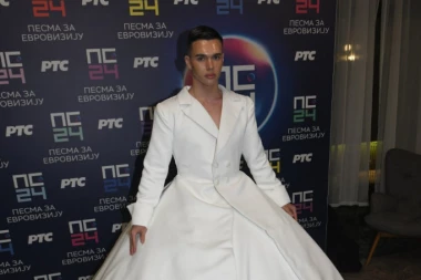 FILARRI U BELOJ HALJINI SE SUPROTSTAVIO NARODNOJ POSLANICI: Uputio ŽESTOKU PORUKU, pa priznao da je BANKROTIRAO!