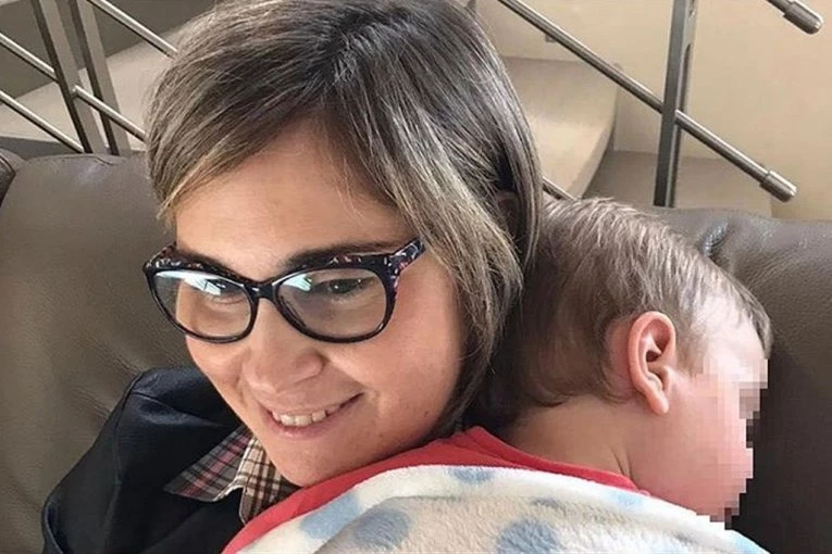 TRUDNICA PREMINULA U OSMOM MESECU, 15 LEKARA POPILO TUŽBU ZBOG TRAGEDIJE! Tuga do neba, dete ostalo bez majke!