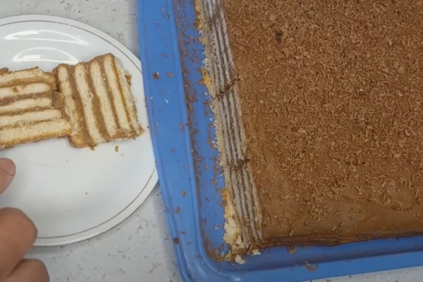 RECEPT ZA NAJBRŽU KEKS TORTU IKADA: Najukusnija, a tako jednostavna da će vam SVI tražiti recept!