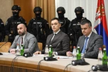 DARKO ŠARIĆ MEĐU OSUMNJIČENIMA: AKCIJOM TUŽILAŠTVA ZA ORGANIZOVANI KRIMINAL, POMOĆU BIA I  INTERPOLA UHAPŠENO VIŠE OSOBA : Četvoro ljudi ubijeno, preko aplikacije SKAJ DOŠLI DO DOKAZA!