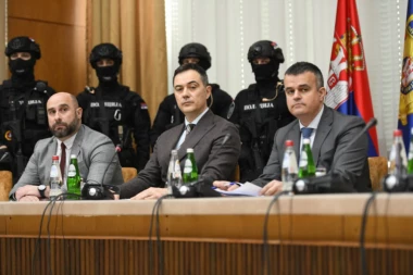 PRIPADNICI SRPSKE POLICIJE ZADALI OZBILJAN UDARAC KRIMINALCIMA! U kodnoj akciji Vertikala uhapšeno 10 osoba - "BRAŠNJEVIĆA SMO DUGO PRATILI" (FOTO)