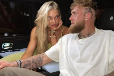 POZNATI JUTJUBER NAJAVIO NAJVEĆI ISPIT U KARIJERI! Evo s kakvom LEPOTICOM se priprema za bokserski SPEKTAKL!