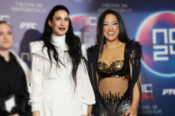 KONSTRAKTA DOŽIVELA NAPAD ZBOG ZEJNE: Skakala kao sumanuta po RTS-u! ŠOK SNIMAK iz bekstejžda (VIDEO)