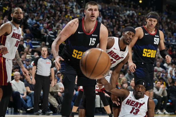 "STIŽE MUNJA!" KO KAŽE DA JOKIĆ NEMA ATLETSKE KVALITETE? Srbin trči brzinom SVETLOSTI! (VIDEO)