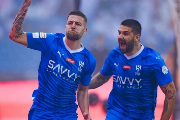 NIKO OVO NIJE OČEKIVAO: Aleksandar Mitrović pronašao novi klub?!