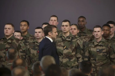 POSLEDNJE UPOZORENJE! Francuske trupe biće LEGITIMNA meta Rusije!