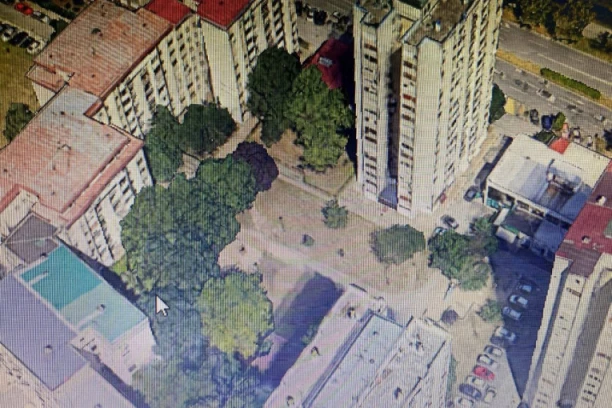 BRAČNI PAR KOJI SE UBIO U NOVOM SADU, PRE SKOKA UBILI SOPSTVENU DECU: Tela dečaka i devojčice, starosti 1 i 3 godine pronađeni u Petrovaradinu