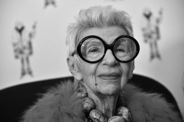 PREMINULA MODNA IKONA! Bila je jedna od NAJSTARIJIH dama na svetu!