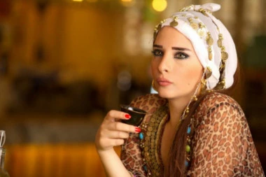 TURSKI HOROSKOP PREDVIĐA: Ko će imati sreće sa novcem, a koga čekaju strast i vrele avanture! (FOTO)