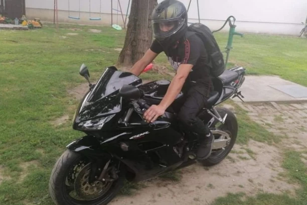 OVO JE MLADIĆ KOJI JE POGINUO U KAĆU! Navijao za Partizan - pre smrti hteo da kupi kombinezon za vožnju motorom!